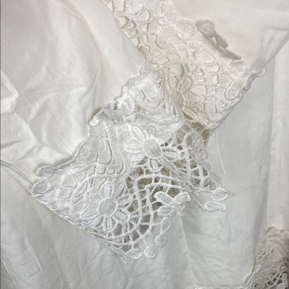 Chic Connection Elegant White Lace Dress - Picture 5 of 8